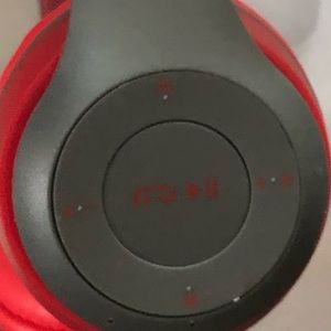 Bluetooth headphones